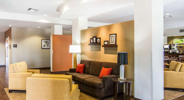 MainStay Suites Lufkin, Book Hotel Hoteller i Lufkin med parkering, Parkering