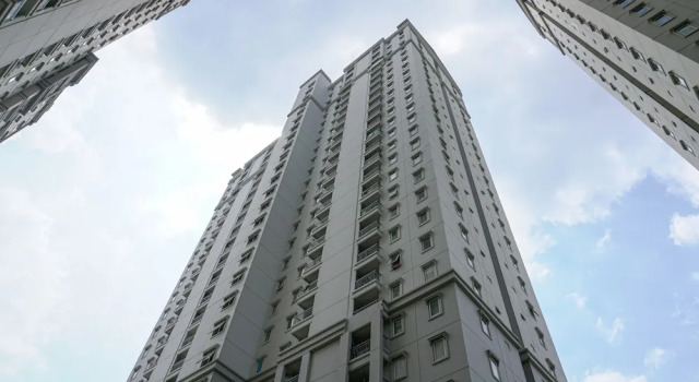 Fully Furnished with Comfortable 2BR Grand Palace Kemayoran Apartment, Book Apartment Kemayoran Jakarta