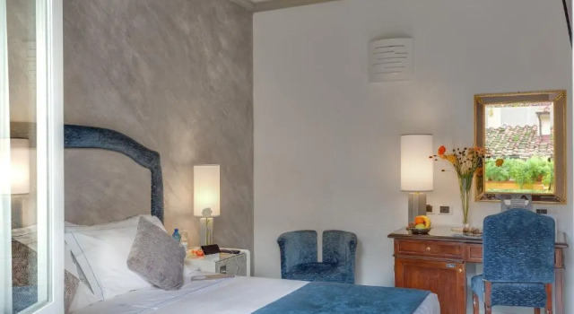 Двухместный номер с балконом Rivoli Boutique Hotel