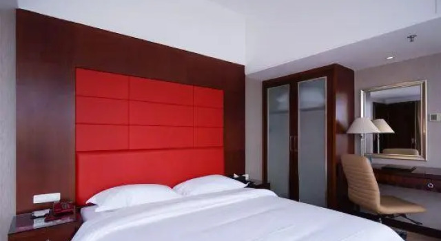 Hengxin Commerce Hotel, Book Hotel Dalingshan 