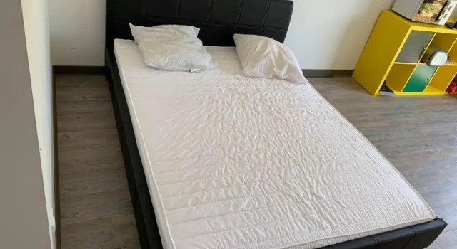 Studio lumineux à proximité de domaines viticoles, Prenota Appartamento Hotel a Alvernia con parcheggio, Parcheggio