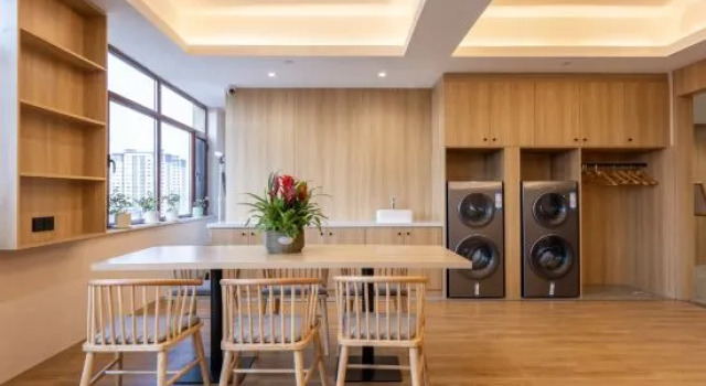James Joyce Coffetel Hotel (Tangshan Bei Damai Square), Book Hotel Tangshan Hebei