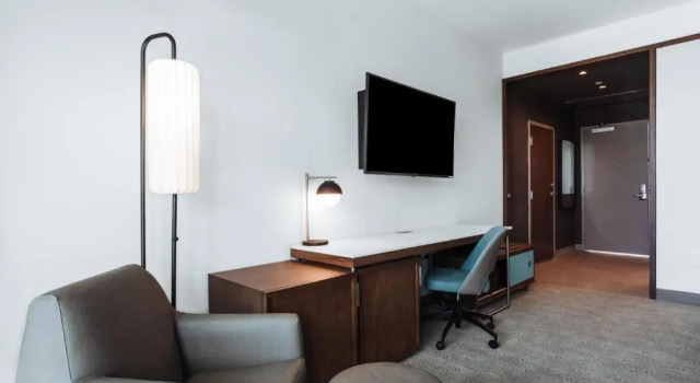 Номер Standard с видом на город Courtyard by Marriott Santa Barbara Downtown