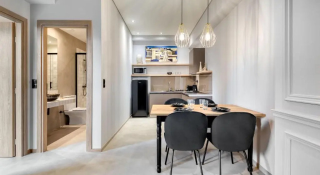 Полулюкс Deluxe Muse Urban Suites