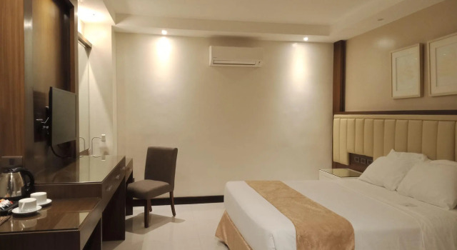 Двухместный номер Deluxe Crown Royale Hotel