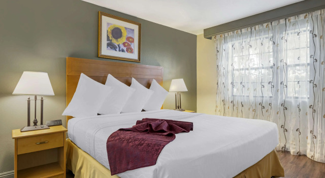 Двухместный люкс Best Western Plus Palm Desert Resort