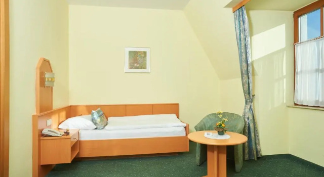 Номер Standard Pension Sprinzl
