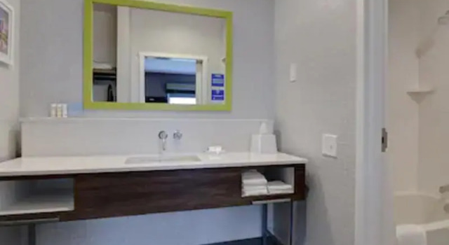 Четырёхместная студия Hampton Inn & Suites Canal Winchester Columbus