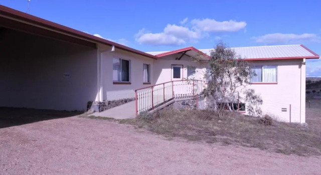 Villa JE Resort