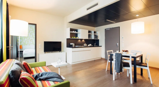 Апартаменты с балконом harrys home Hart bei Graz hotel & apartments