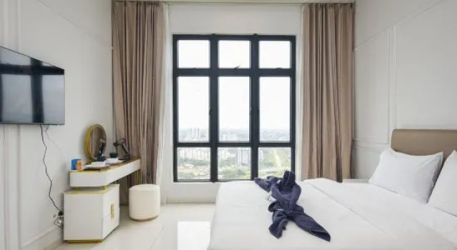 Люкс Deluxe SPACE Residency near KSL mall by LuminaStar