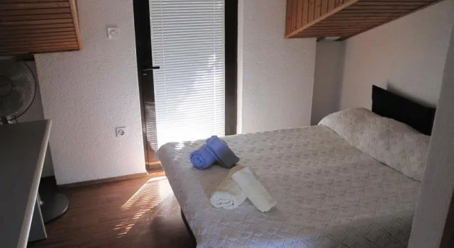 Apartment Vivijana - Stari Grad, Prenota Appartamento Stari Grad 
