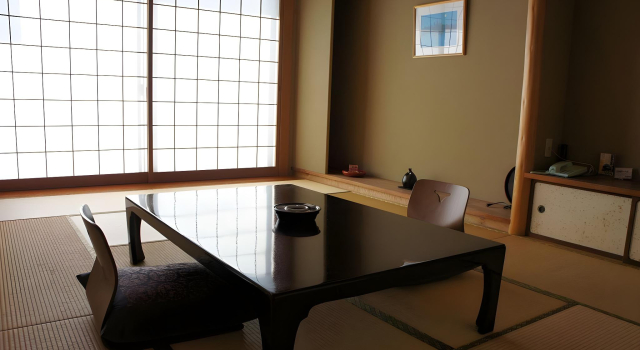 Ryokan Yukeikohan Suitenkaku, Book Hotel Hoteller i Matsue med parkering, Parkering