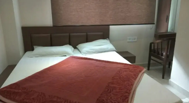 Hotel Ashiana, Забронировать Отель Пахар-Ганж Нью-Дели, рядом с Рынок Садар-Базар