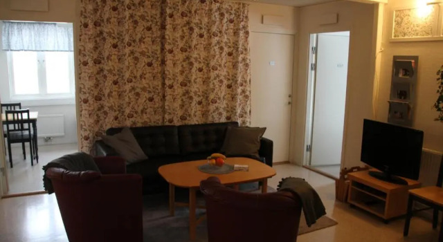 Sköna Rum B&B Fryksta, Rezervați Hotel Hoteluri în Värmland cu parcare, Parcare