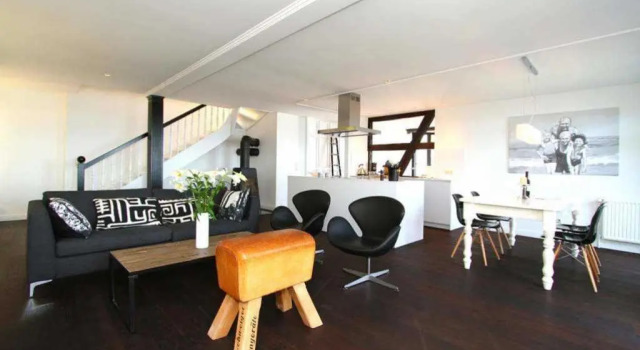 Апартаменты Villa Schering App 4 Black White