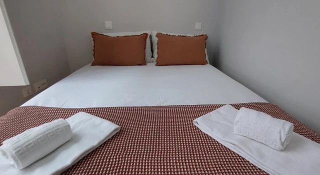 Downtown Oporto Duplex, Забронировать Отель Порту Регион Порту, рядом с Lapa Metro Station