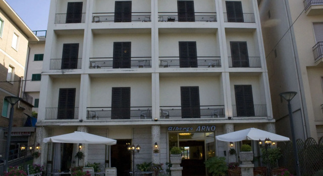 hotel arno