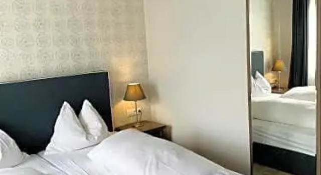Standard Einzel Zimmer Hotel Akropolis - Museum Hotel