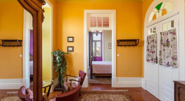 Люкс Vintage Balcony Guesthouse & Suites
