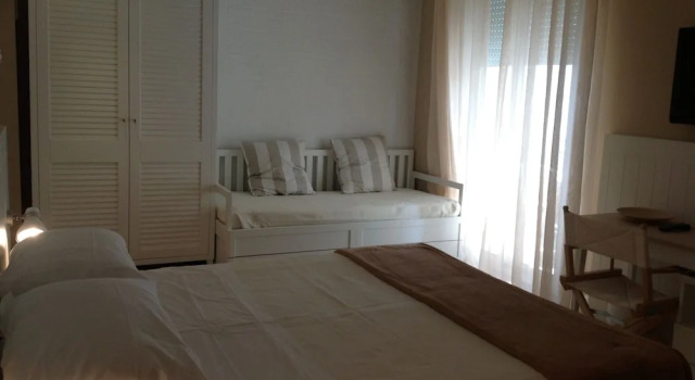 Семейный номер Standard с балконом Hotel Bristol