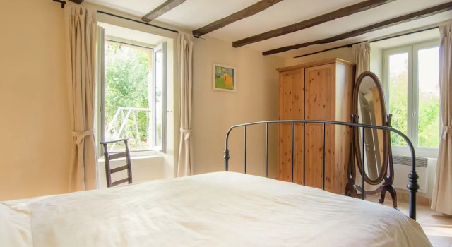Holiday Home in the Lot With Beautiful Private Swimming Pool and Fantastic View, Book Hotel Anglars-Nozac Lot