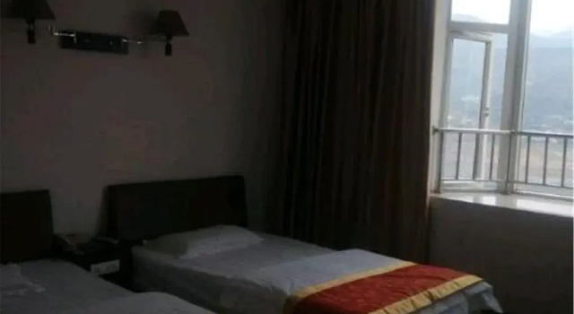 Yurui Business Hotel, Book Hotel Hoteller i Sichuan med parkering, Parkering