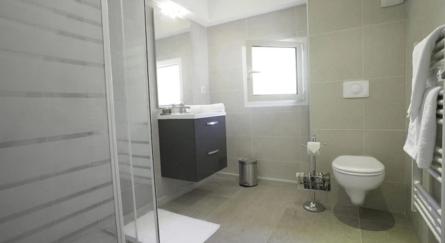 Двухместный номер Standard с балконом и с красивым видом из окна The Originals City, Hôtel Les Bastides du Gapeau