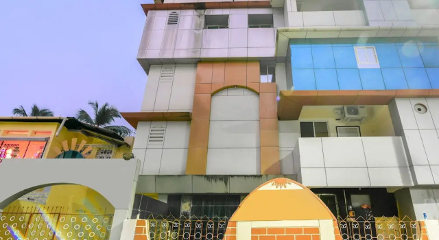 OYO 9517 Hotel Sunheads, Boek Hotel Hotels in Noord-Goa met parkeren, Parkeren
