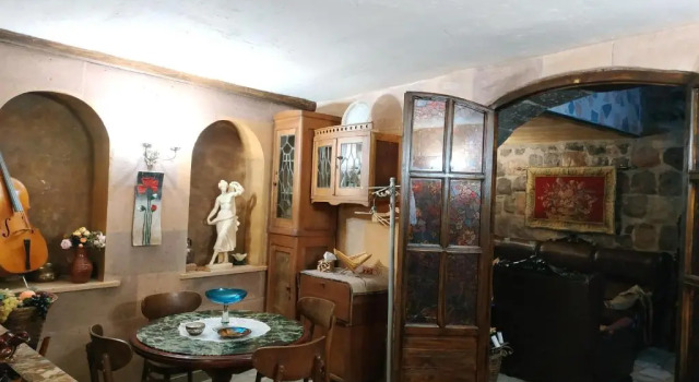 Люкс Hye Aspet Հայ Ասպետ