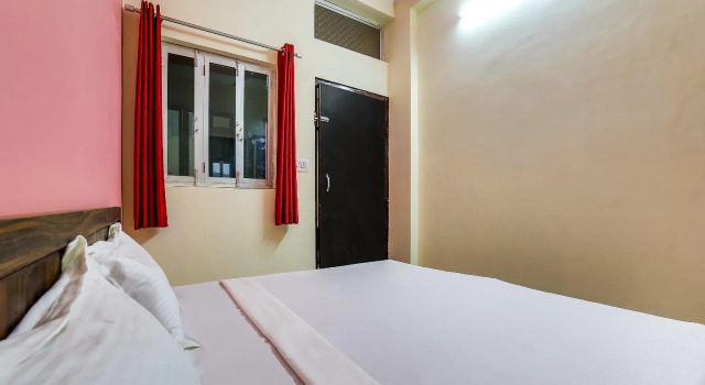SPOT ON 36052 Hotel Sapphire, Buchen Sie Hotel Amer Rajasthan