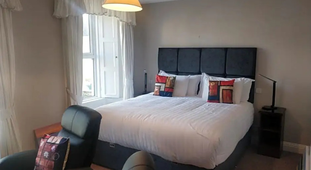 Avonmore House, Book Hotel Youghal County Cork