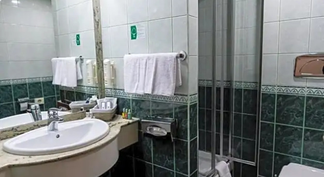 Economică cameră Hotel Turist - City Center