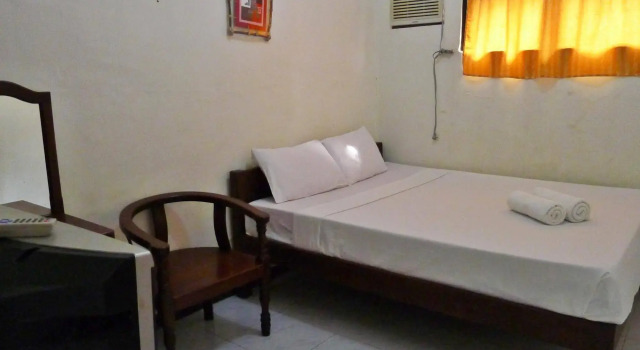 DLM Pensionne House, Prenota Hotel Città di Puerto Princesa 