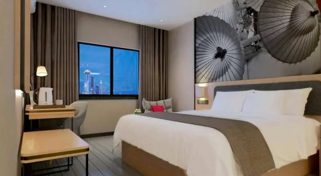 Thank Inn Hotel Henan Zhengzhou Airport District International Airport Store, Rezervovat Hotel Čeng-čou Henan
