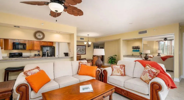 Ocean Harbor 104a by Distinctive Beach Rentals, Забронировать Отель Отели Fort Myers Area с парковкой, Парковка