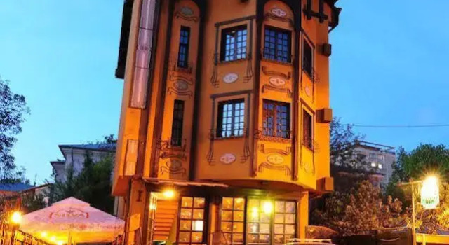 Lavric Bistro Pension