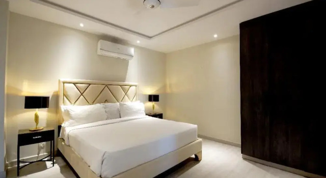 Апартаменты Comfort The Opus Luxury Residences