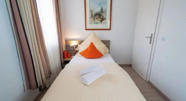 Hotel Lichtblick Salach, Reserva ahora Hotel Hoteles en Baden-Wurtemberg con aparcamiento, Aparcamiento
