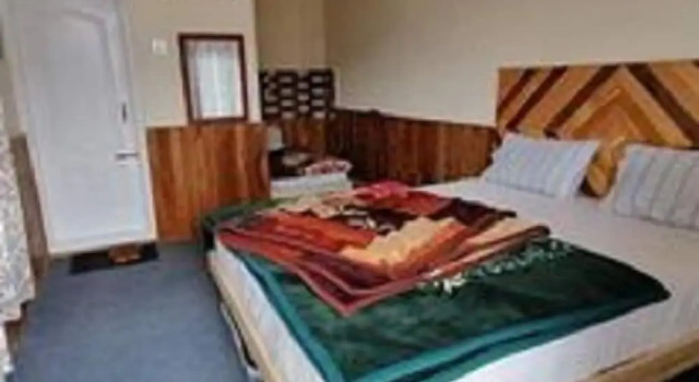 Camera Deluxe Hunza City Hotel