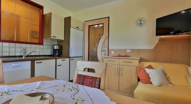 Апартаменты c 1 комнатой с балконом Hotel Garni Zerza