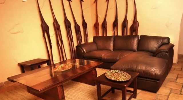 Люкс Mount Etjo Safari Lodge