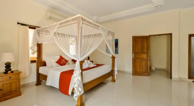 Вилла с бассейном с 2 комнатами Gora House Bali