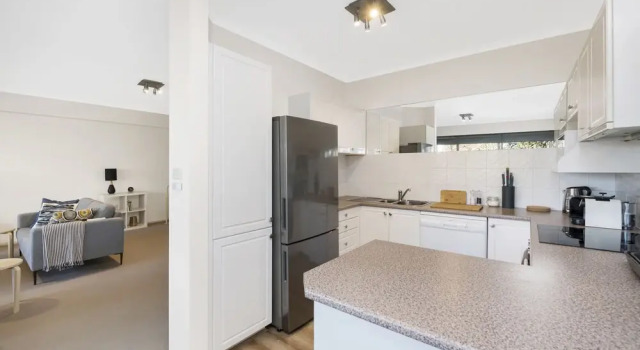 Апартаменты Comfort Accommodate Canberra - The Summit
