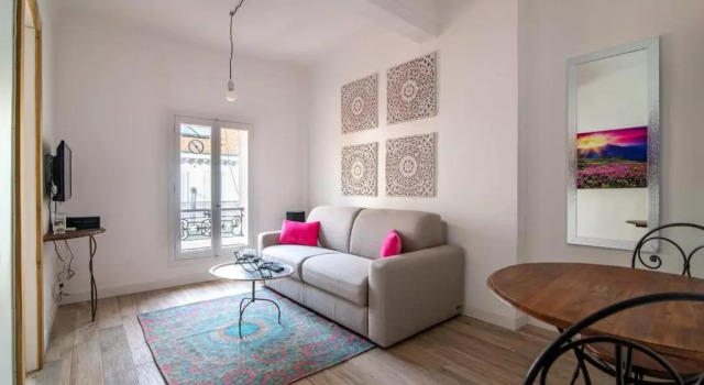 Апартаменты Romantic and new apartment in the famous Rue Meynadier in the supercentre of Cannes