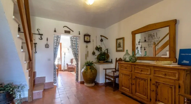 Villa - 4 Bedrooms with Pool and WiFi - 103166, Rezerwuj Willa Hotele w Majorka z parkingiem, Parking