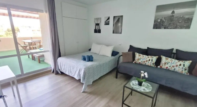 Vive Benalmádena Benal Beach 319, Забронировать Отель Отели Бенальмадена с парковкой, рядом с Индуистский храм, Парковка