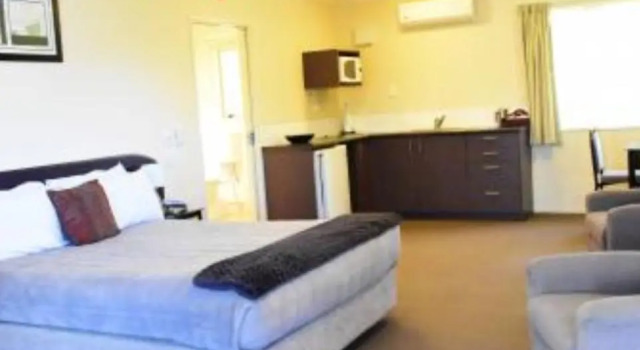 Двухместная студия BKs Chardonnay Motor Lodge