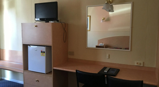 Parkville Motel, Забронировать Мотель Мельбурн Melbourne Region, рядом с Стадион «Айкон Парк»