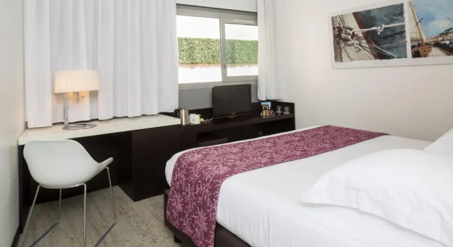 Двухместный номер Classic с видом на внутренний двор Royal Antibes - Luxury Hotel, Résidence, Beach & Spa